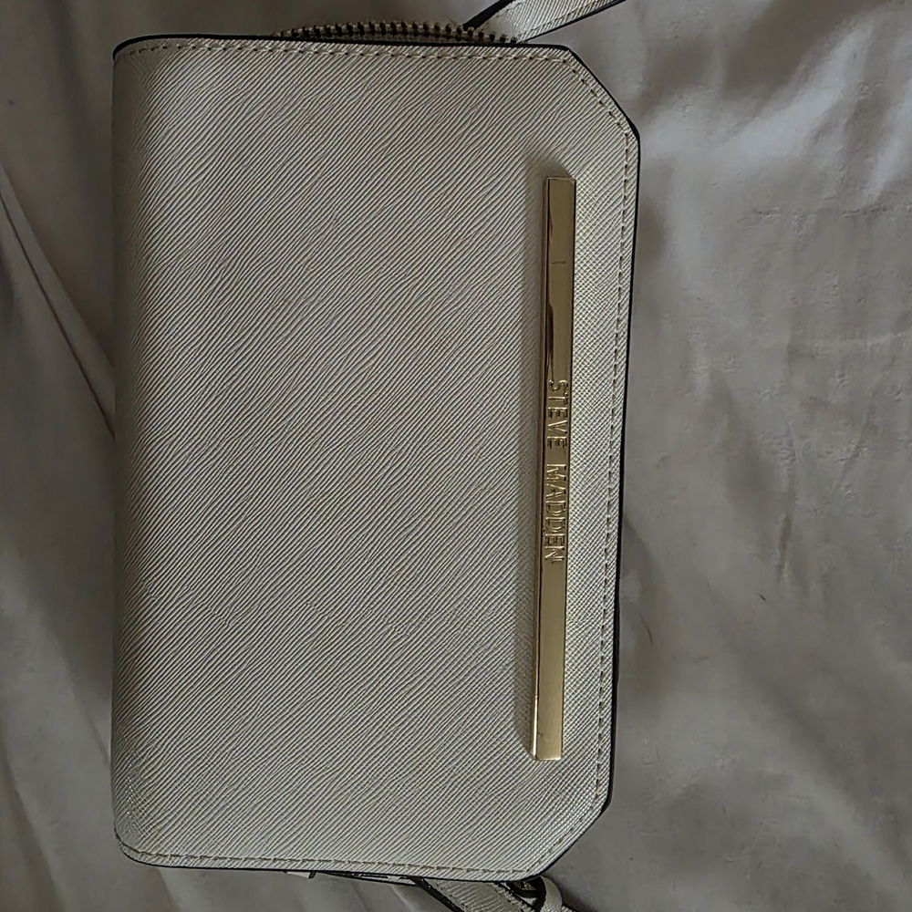 Steve Madden Cream Crossbody Bag
